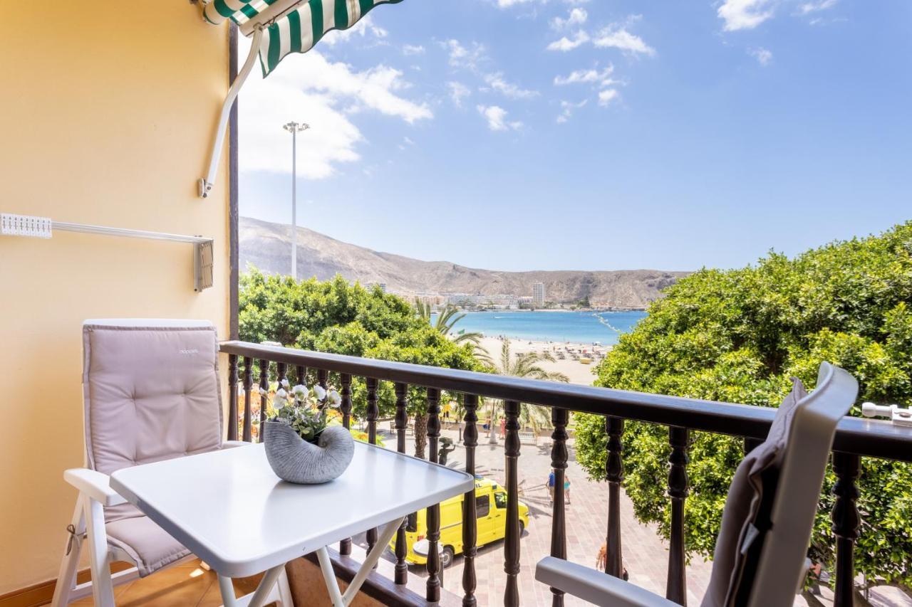 Classbnb - Seafront Studio With Beach View In The Center Of Los Cristianos Los Cristianos  Esterno foto