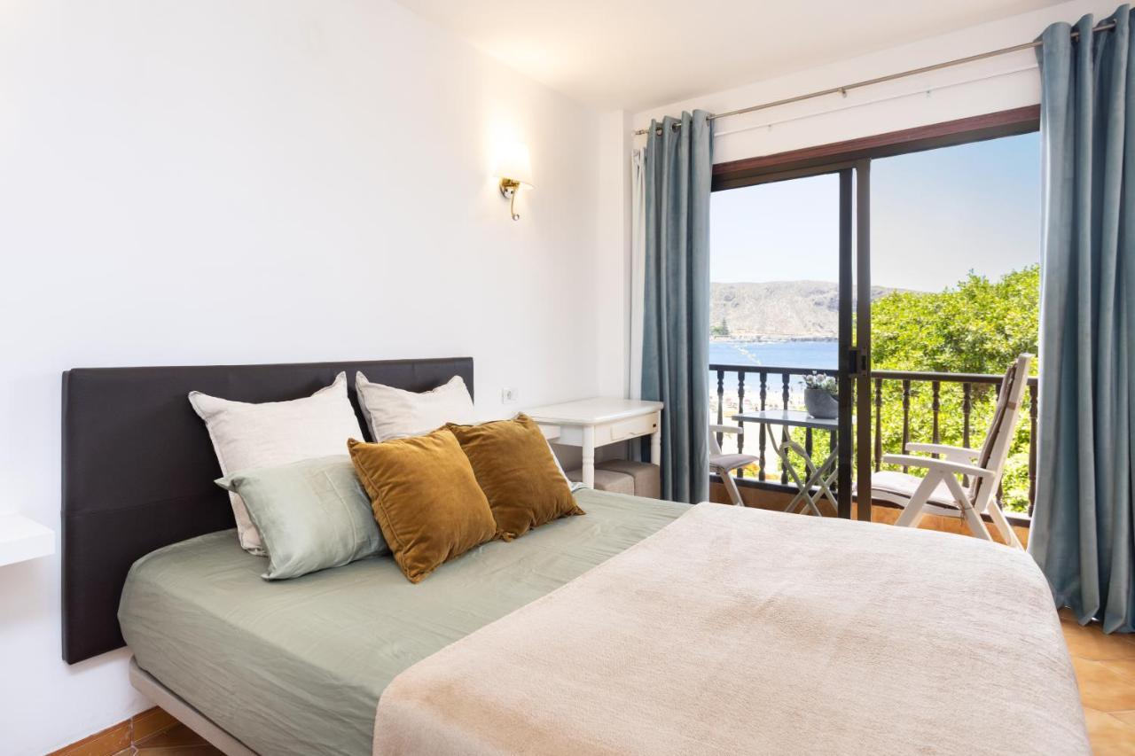 Classbnb - Seafront Studio With Beach View In The Center Of Los Cristianos Los Cristianos  Esterno foto